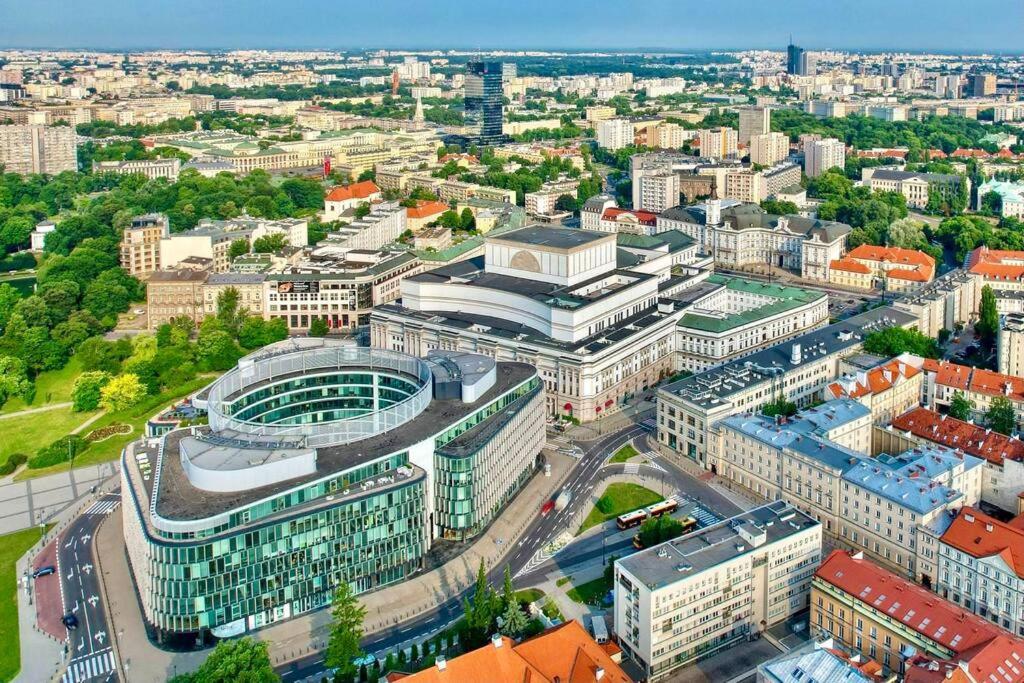 Apartament DECOR 2 metro fast WiFI 55’TV Netflix HBO cozy Warszawa Zewnętrze zdjęcie