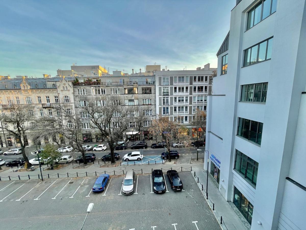 Apartament DECOR 2 metro fast WiFI 55’TV Netflix HBO cozy Warszawa Zewnętrze zdjęcie